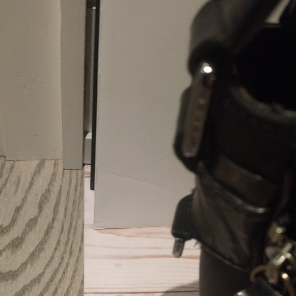 🍀Black nylon messager bag by Michael Kors 🍀🍀 - Picture 6 of 14